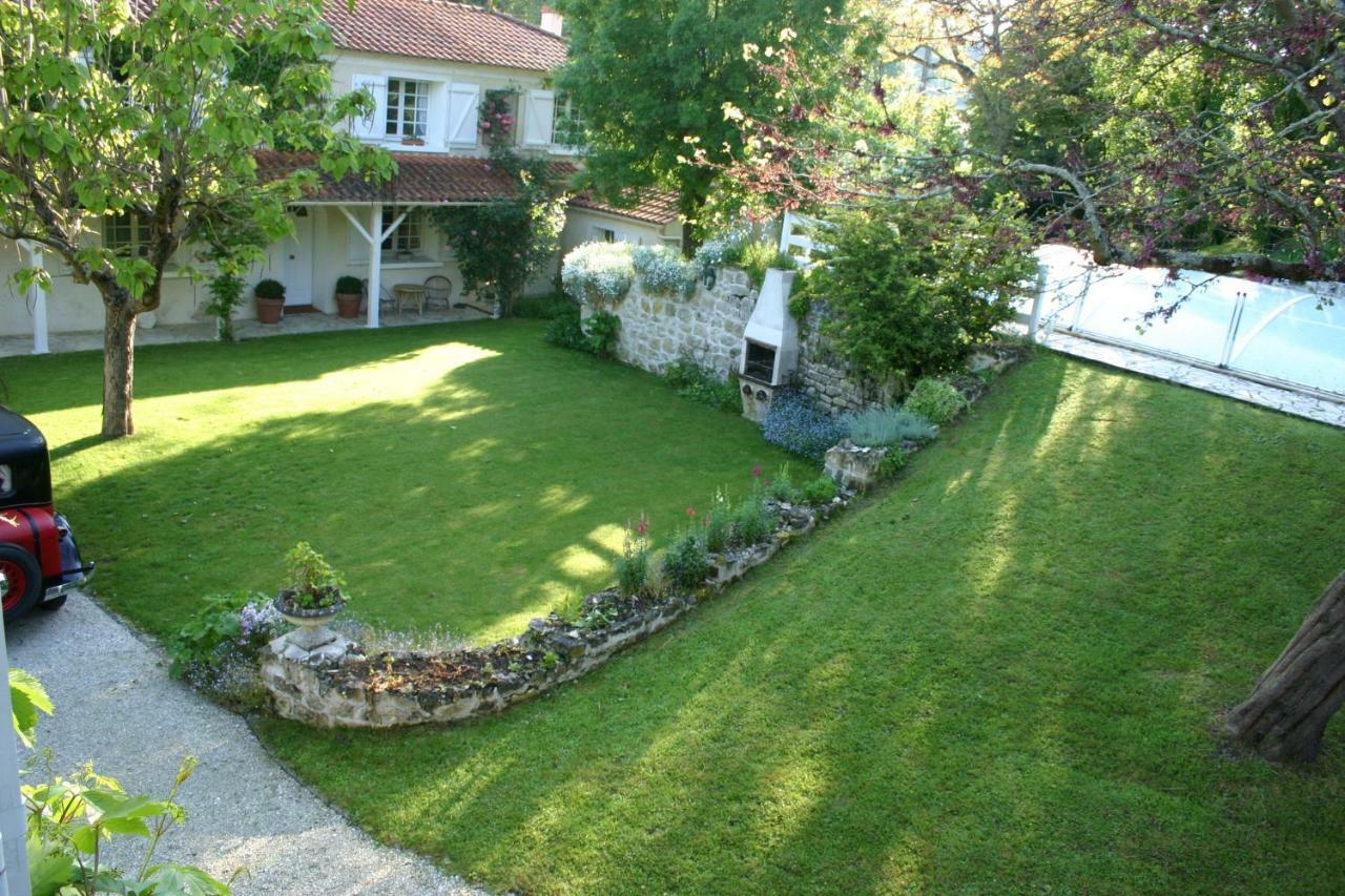 مبيت وإفطار Les Velluire-sur-Vendee Le Petit Massigny المظهر الخارجي الصورة